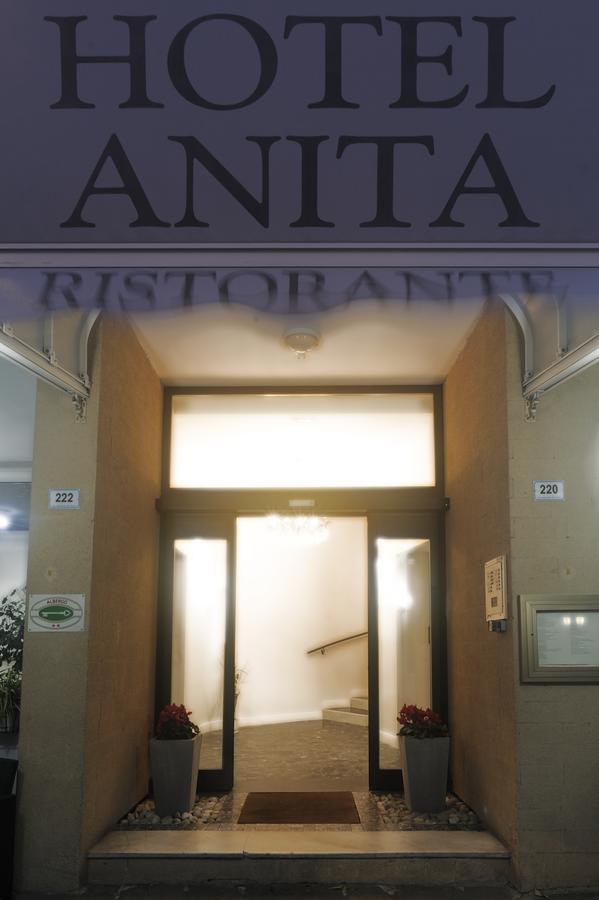 Albergo Anita Алассио Экстерьер фото